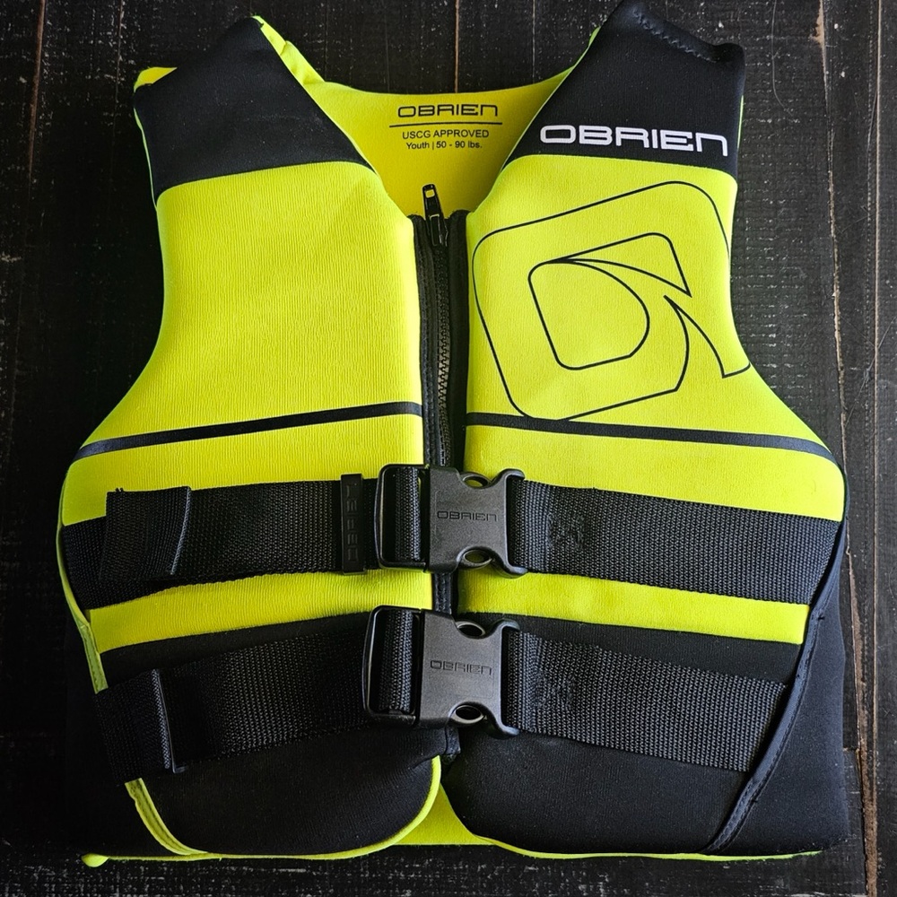 O'Brien Neoprrene Life Vest - Youth Size